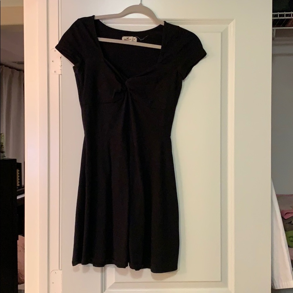 Cute lil black dress in medium